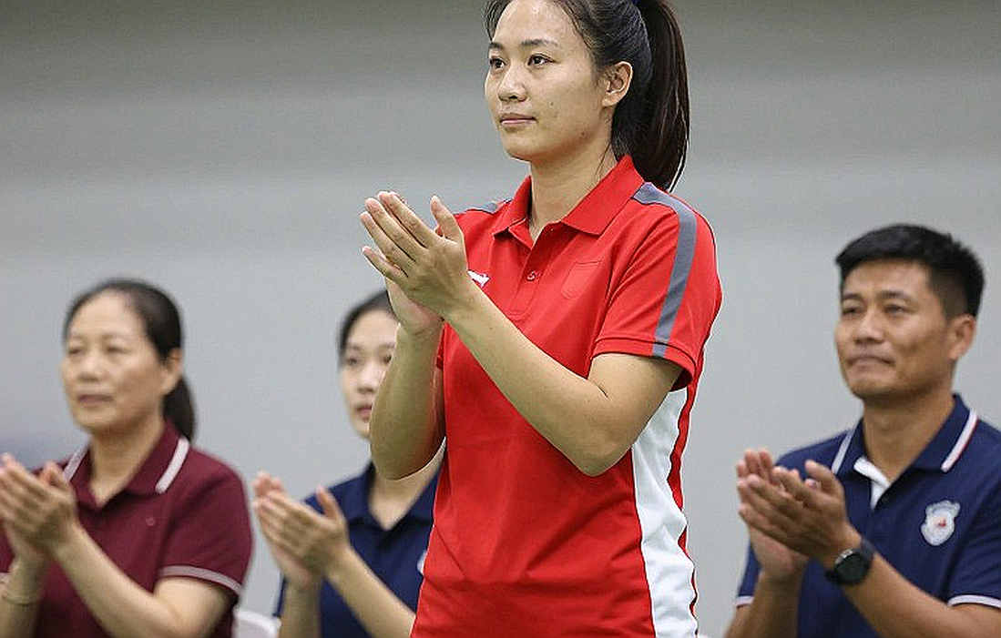 Kỳ chuyển nhượng và những ô trống: Khi dòng tiền đi trước chữ ký