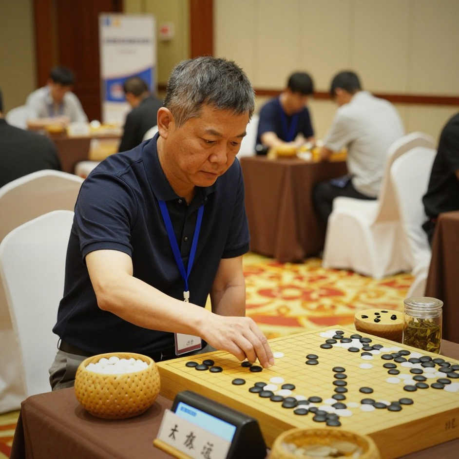 Kỳ vương trở lại: Carlsen và 'sai lầm lãng mạn' giữa lịch thi đấu nghẹt thở của Giải Cờ vua Toàn cầu 2026