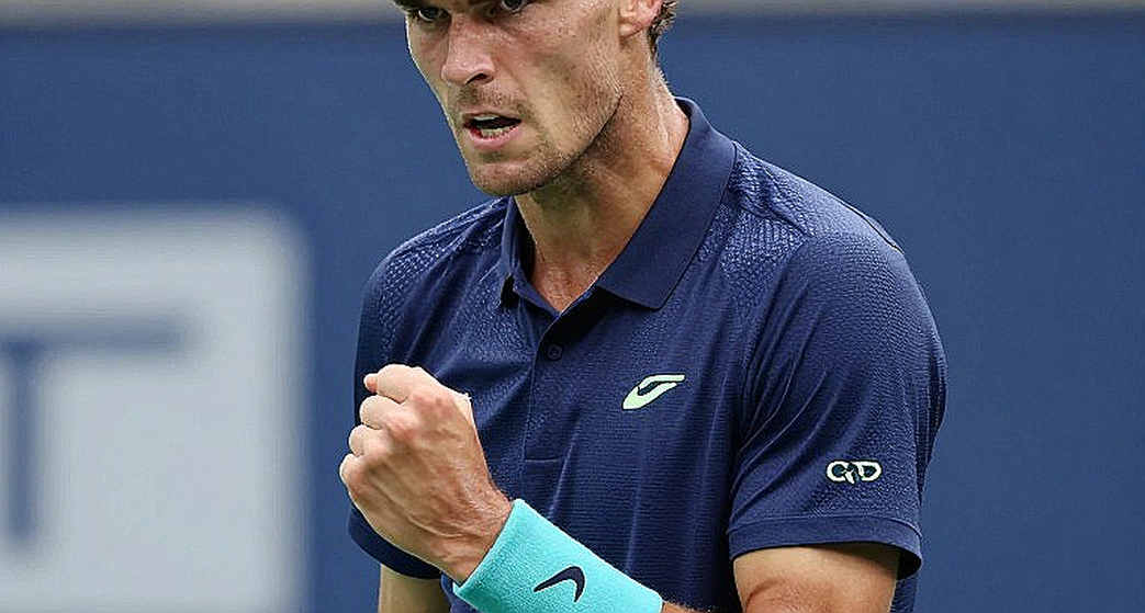 Cảnh báo phân tích: Nội dung không phải tennis Cảnh báo phân tích: Nội dung không phải tennis