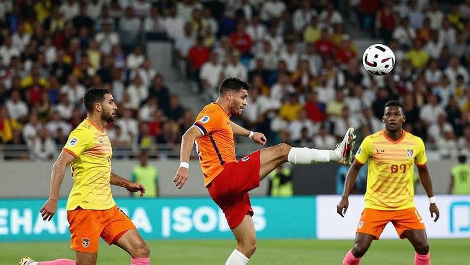Cú sút không bao giờ đến: Anthony Gordon và lớp sơn kỳ vọng ở Barcelona